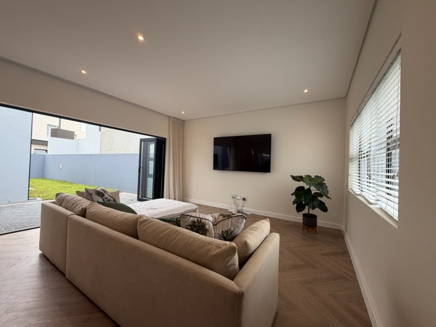 3 Bedroom Property for Sale in Sandown Western Cape